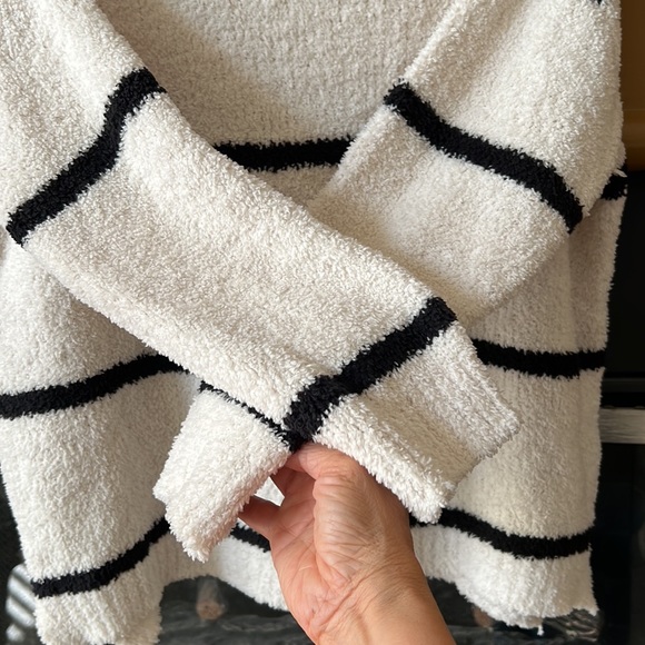 Soft sweater by BB Dakota - Picture 4 of 5